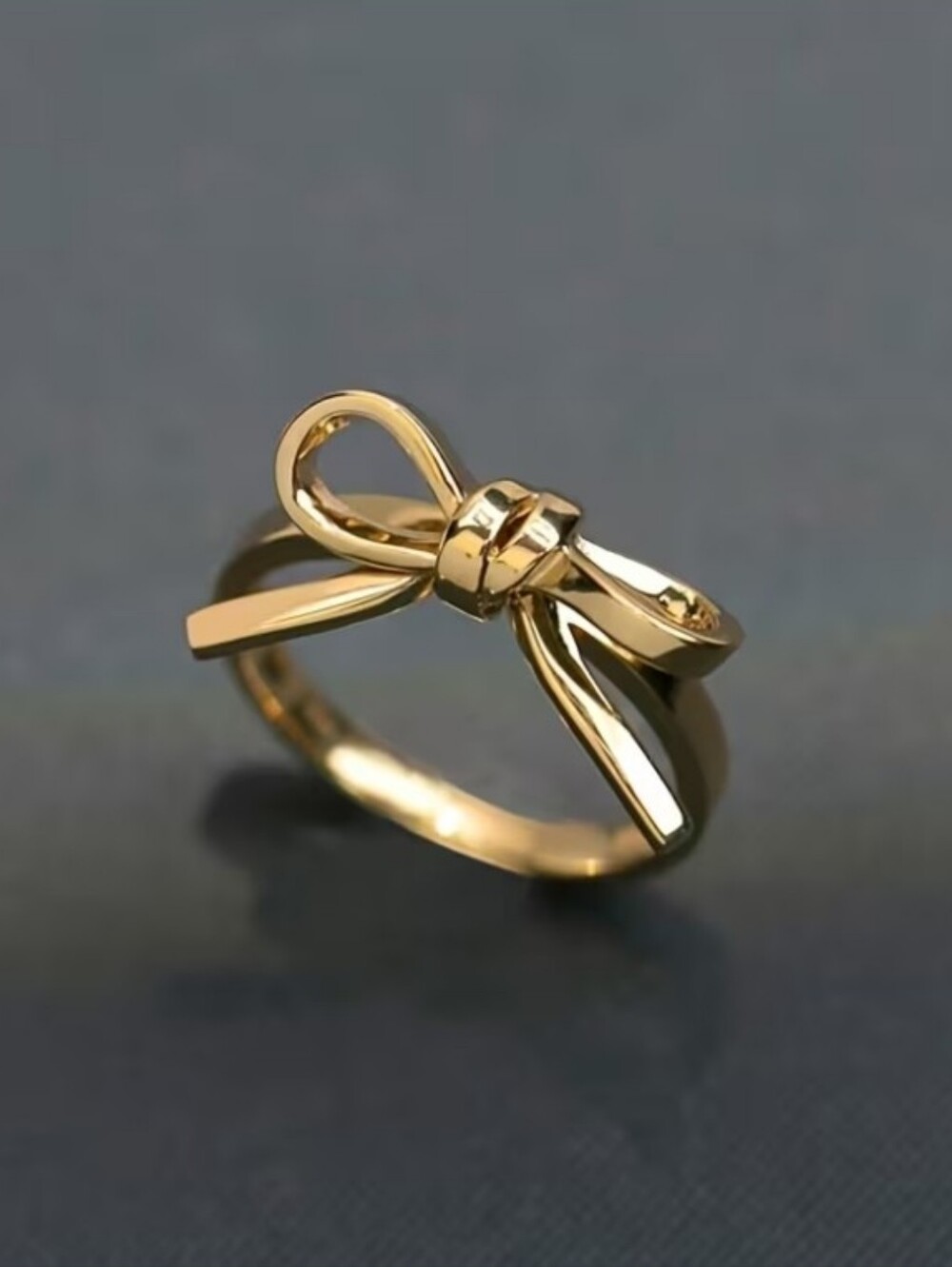 NEW Gold Bow Ribbon Ring